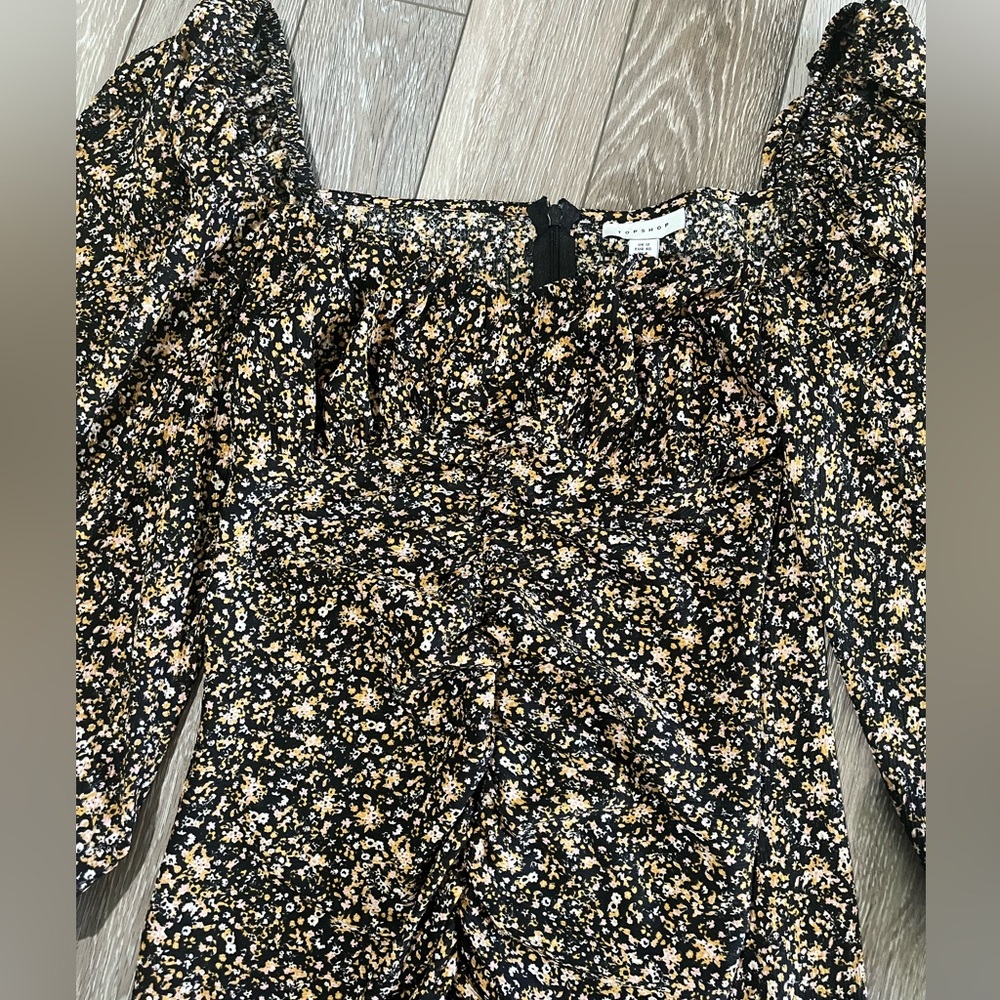 NWT Size 8 Topshop dress